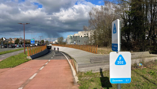 De fietssnelweg F202 langs de R22 (Woluwedal) in Zaventem is één van de prioritaire projecten bij de herinrichting van de Ring van Brussel (R0).