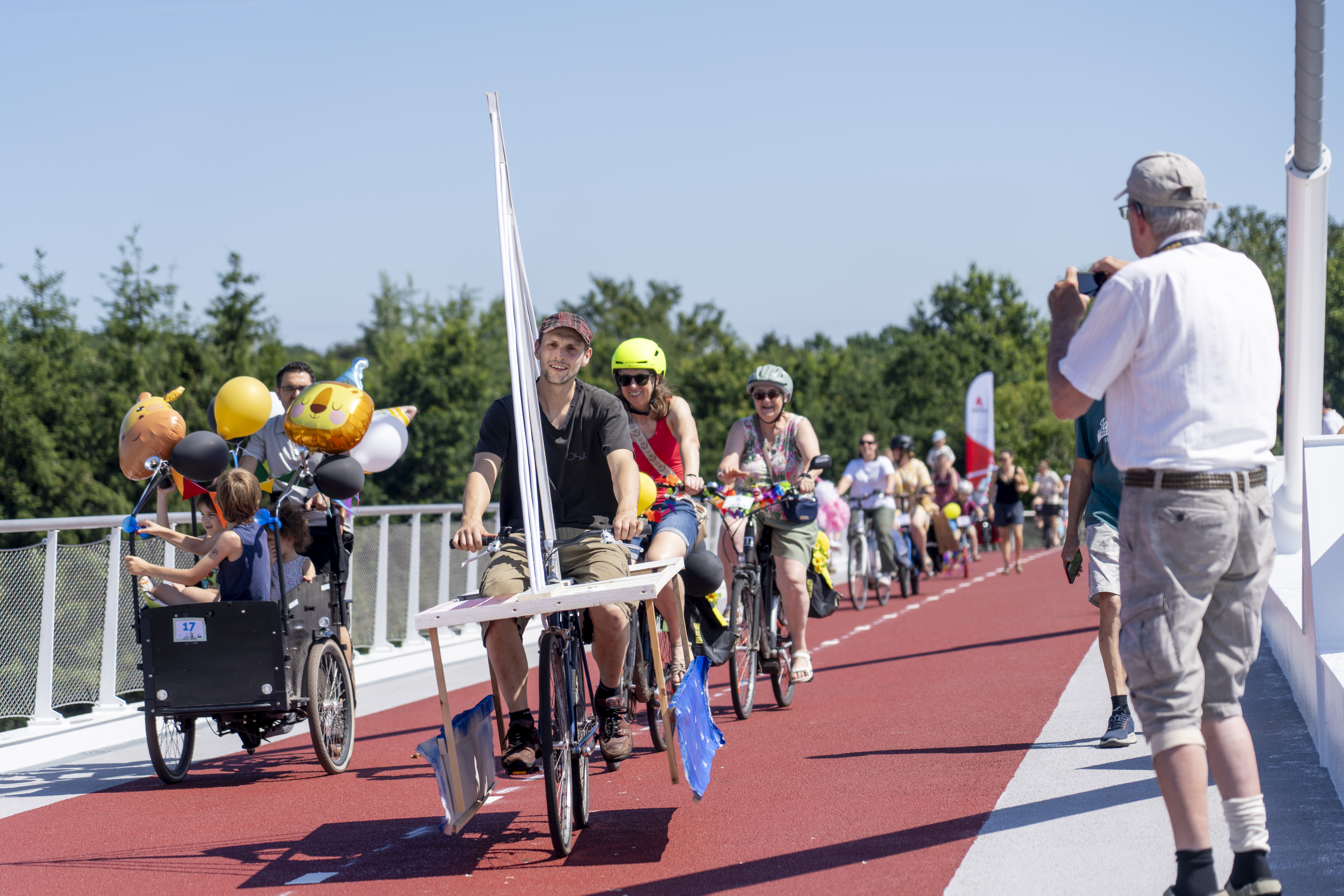Wijnegem omarmt zijn nieuwe fietsverbinding over het Albertkanaal