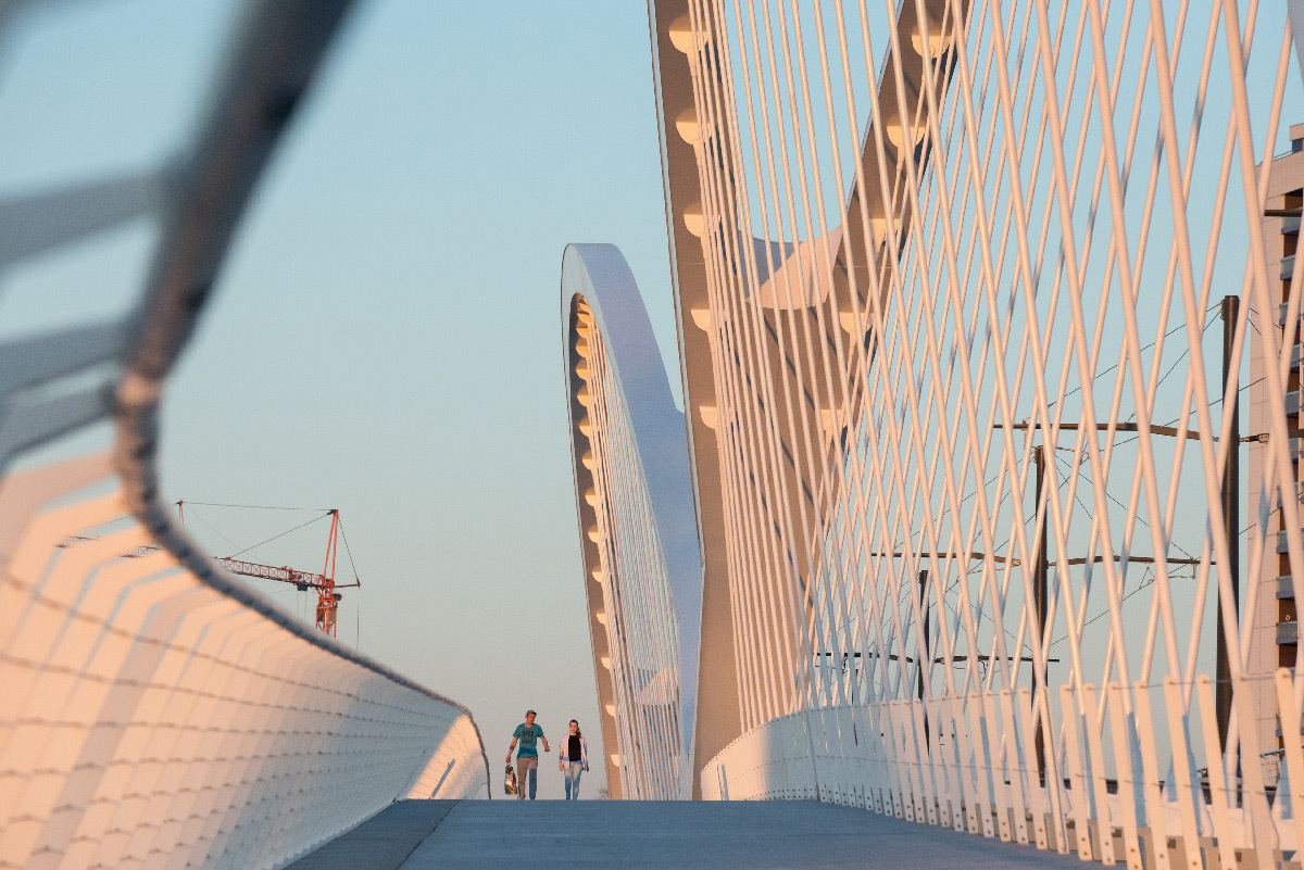Photo of the Pont Beatus Rhenanus in Strasbourg in the evening sun